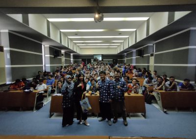 Kuliah Tamu Prodi Teknik Mekatronika-PENS-Etika Profesi dan Keterampilan Komunikasi untuk memasuki Dunia Kerja Era 4.0 -2019